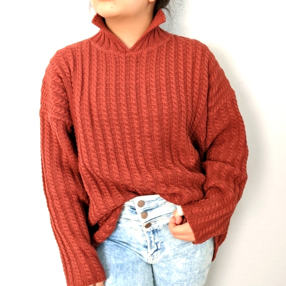 Vintage Oversized Ribbed Cable Knit Sweater